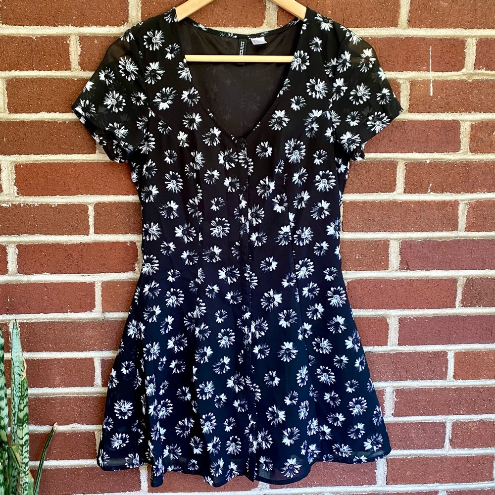 Divided by H&M Black and White Mini Sundress